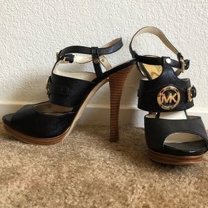 Black and gold Michael Kors Heels US 8.5
